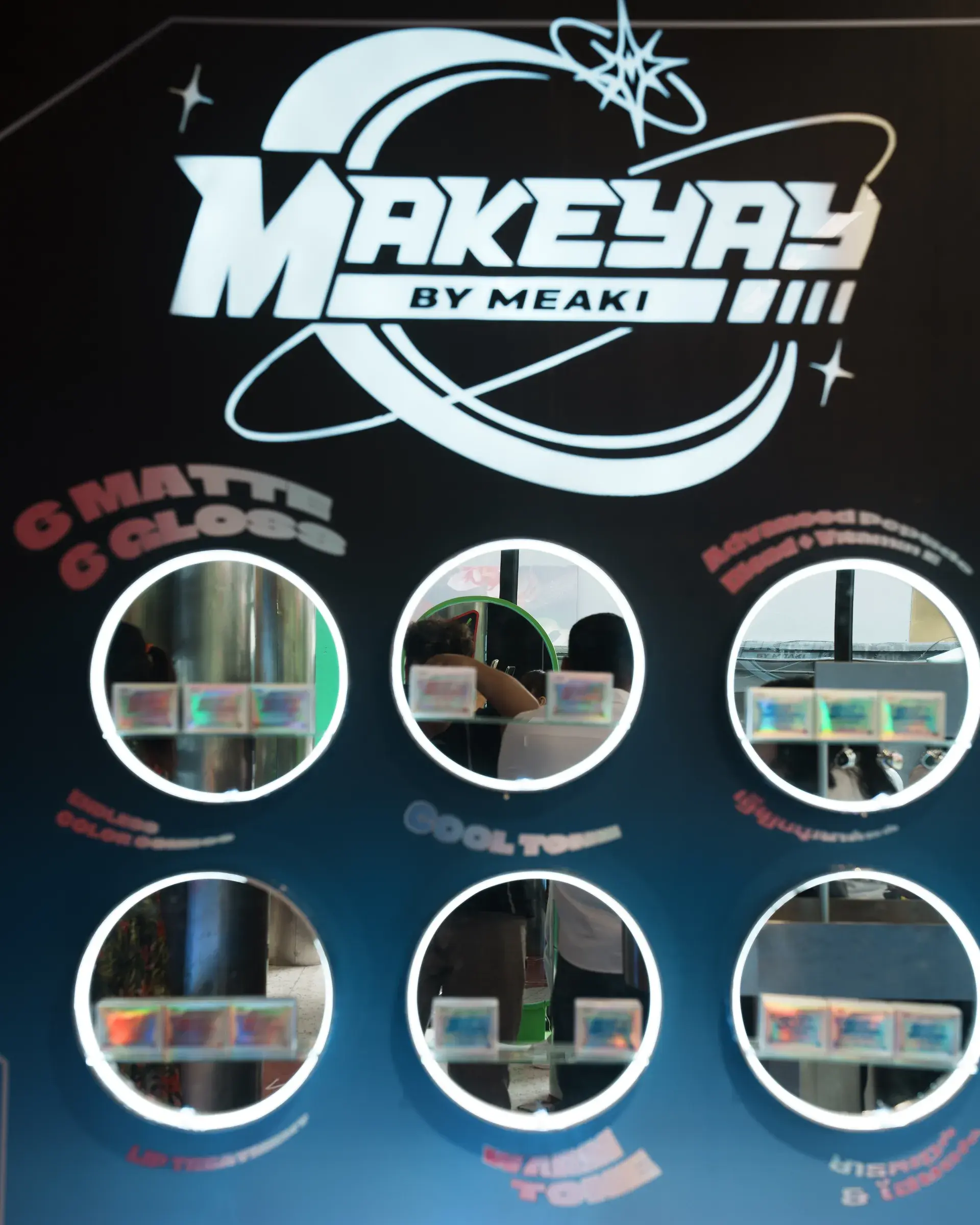 Pop-up event moment 13